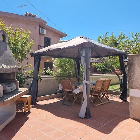 Appartamento Via Oristano บูโดนี ภายนอก รูปภาพ