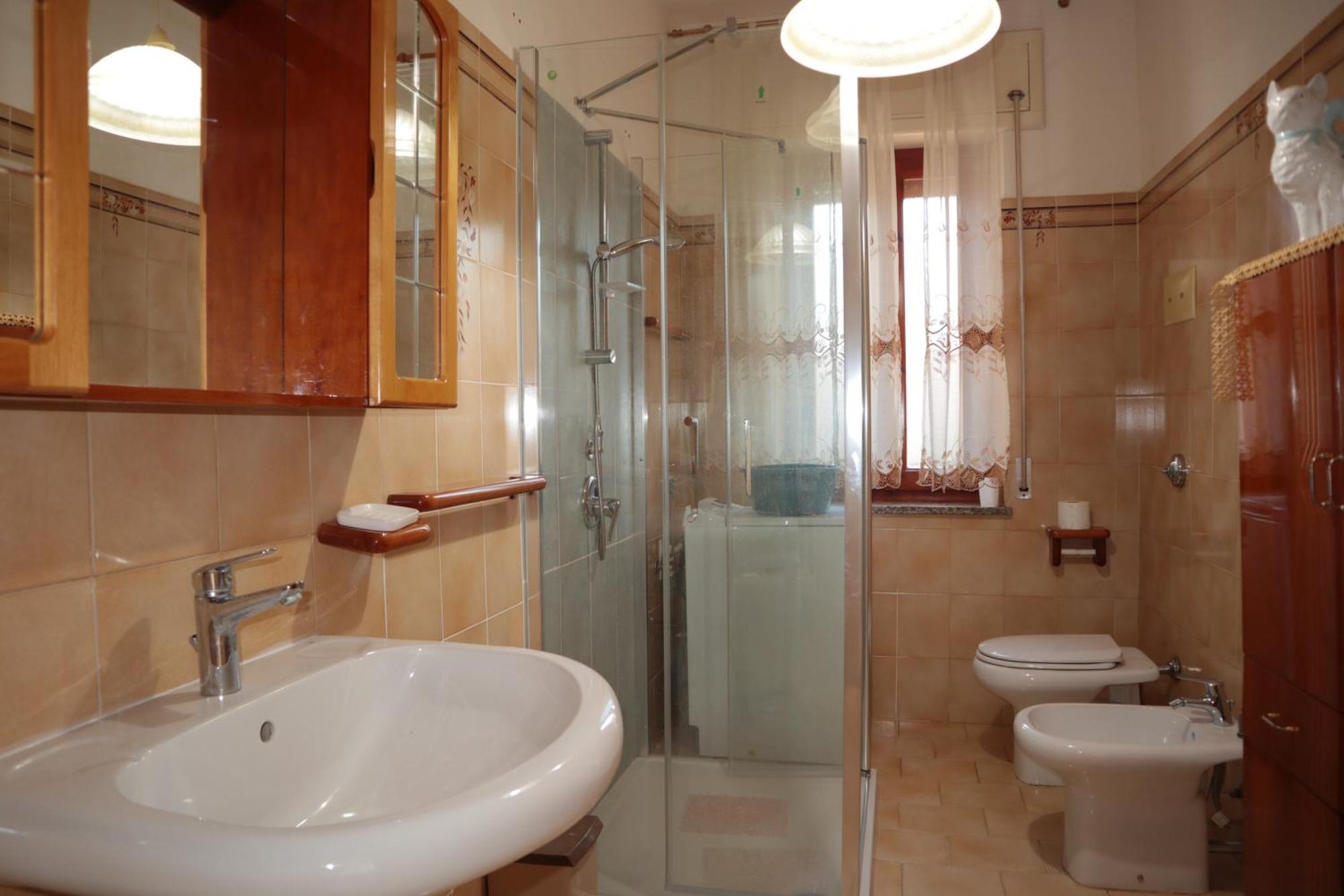 Appartamento Via Oristano บูโดนี ภายนอก รูปภาพ